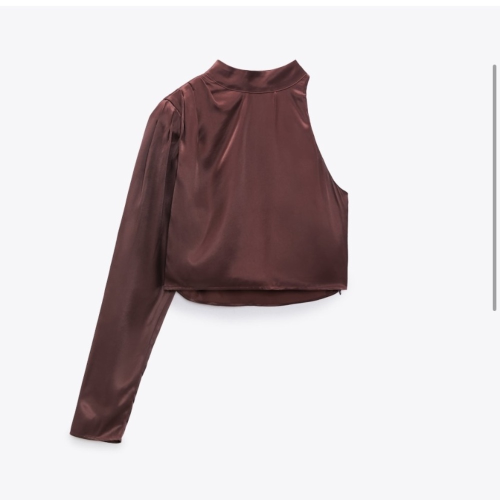 NWT! ZARA asymmetric crop top - Picture 3 of 7